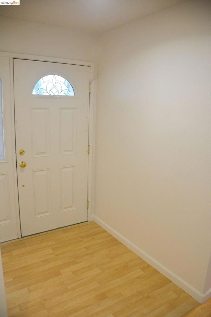 1140 Los Palos Ct