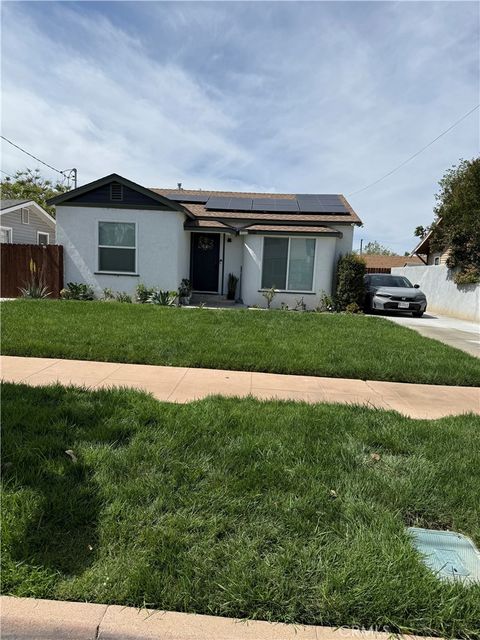Photo of 3688 Taft St, Riverside, CA 92503 (MLS # SW26074788)