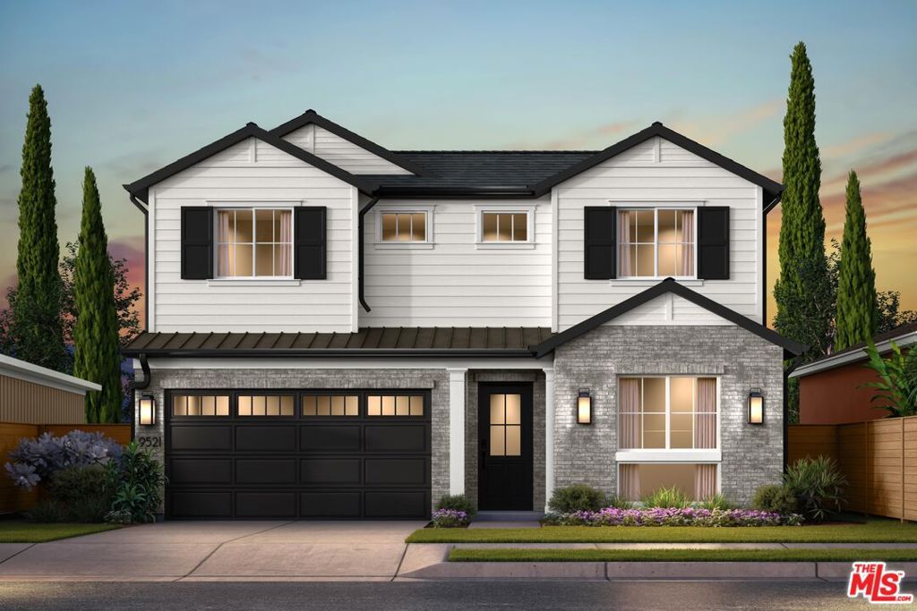 Photo of 9521 Cattaraugus Avenue, Los Angeles, CA 90034 (MLS # 25547897)