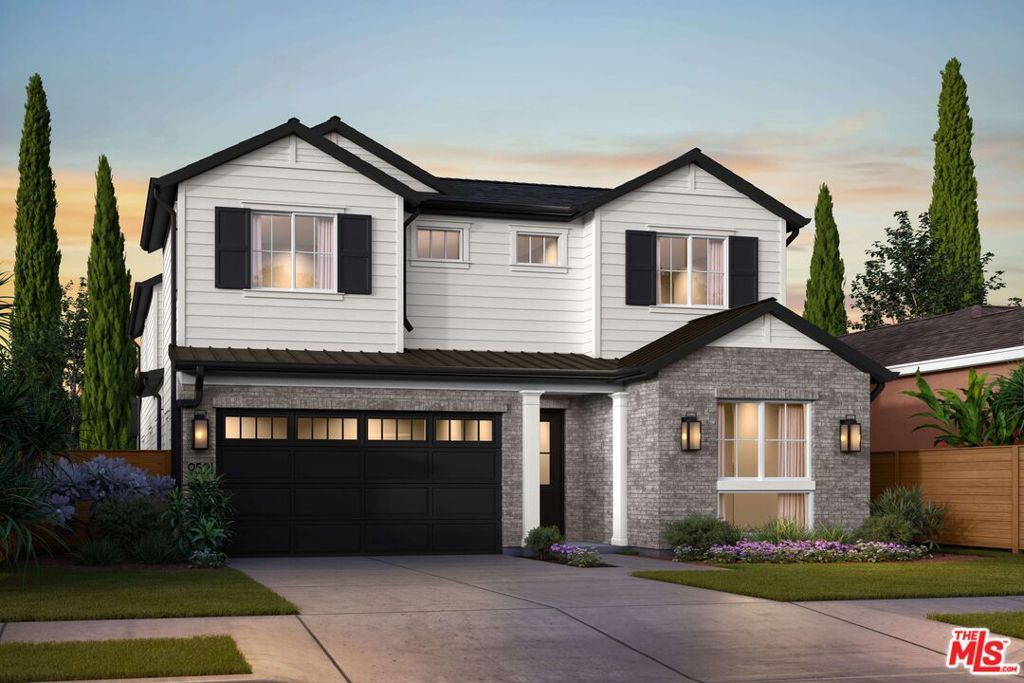 Photo of 9521 Cattaraugus Avenue, Los Angeles, CA 90034 (MLS # 25547897)