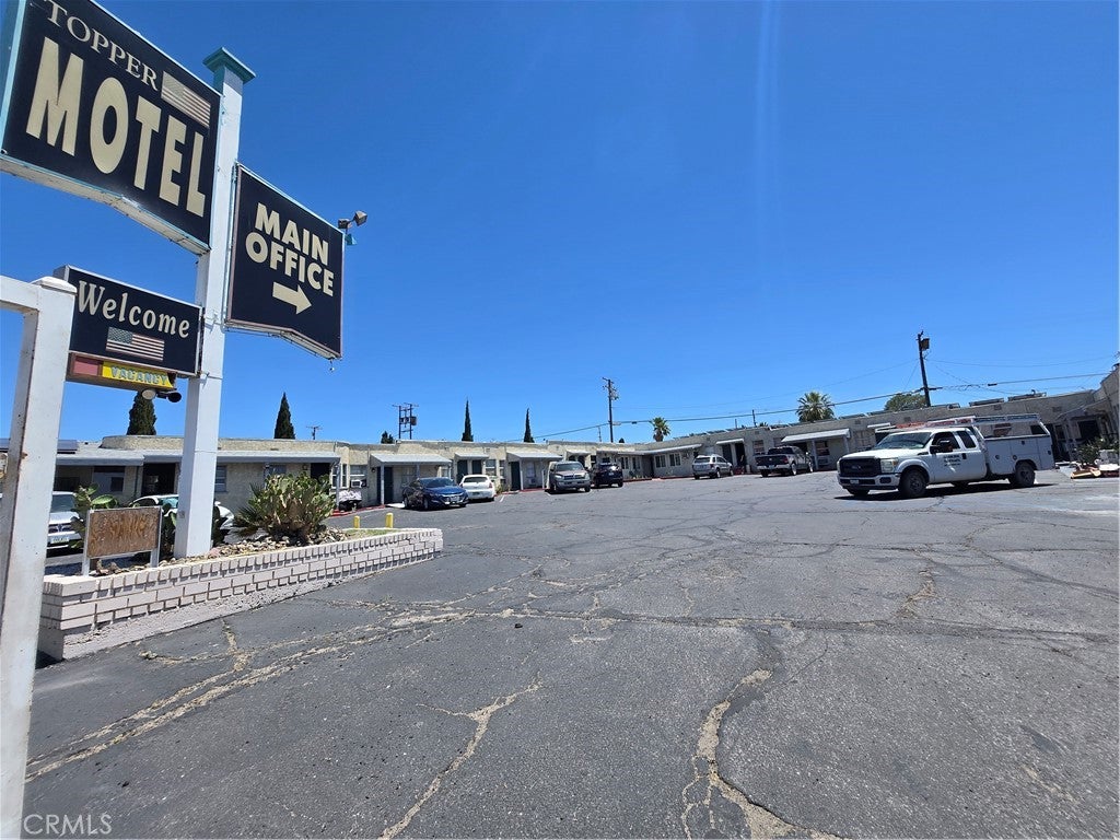 800 W Main Street