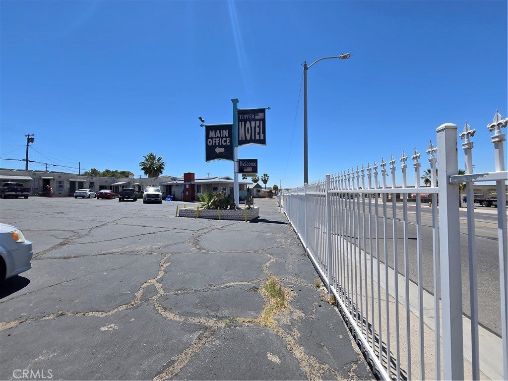 800 W Main Street