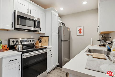 Tiny photo for 28915 Thousand Oaks Boulevard #190, Agoura Hills, CA 91301 (MLS # 26661049)