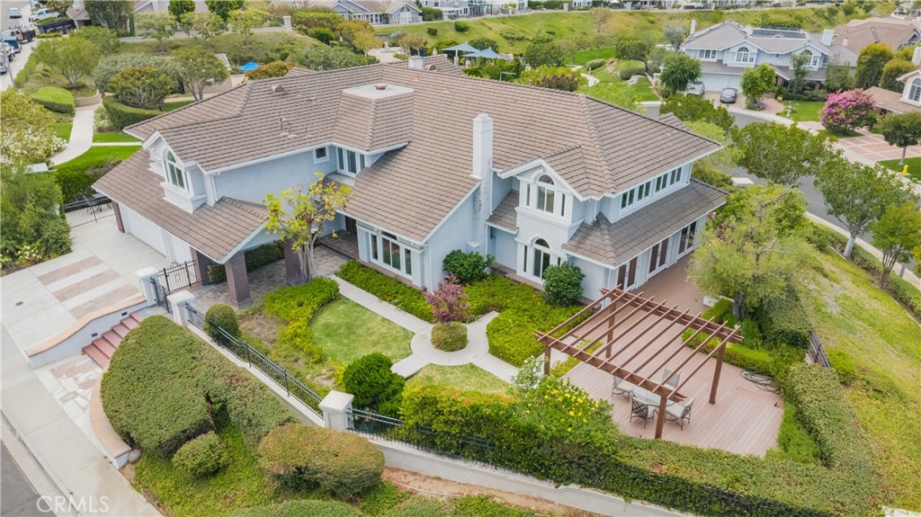 111 Hillcrest