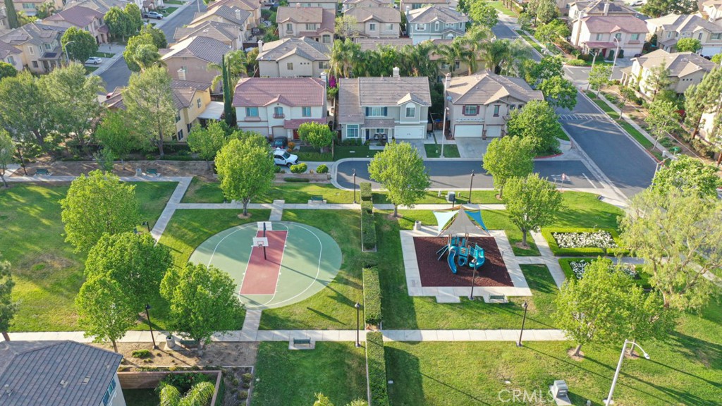 4696 Parkscape