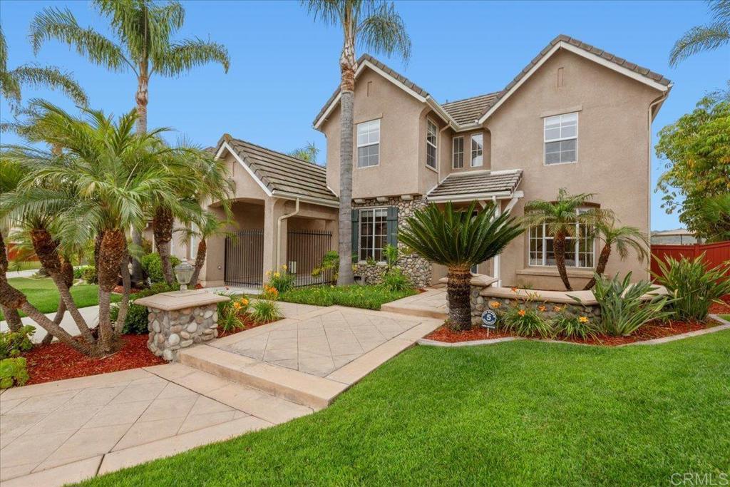 320 Crownview Ct Court
