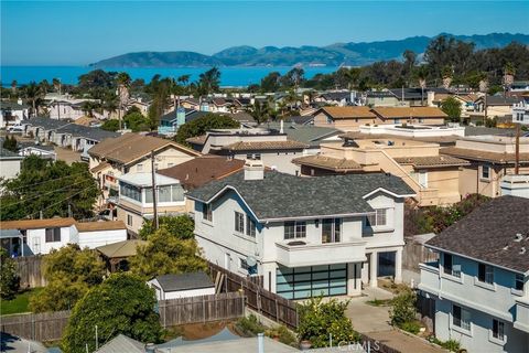 341 N 4th Grover Beach CA 93433