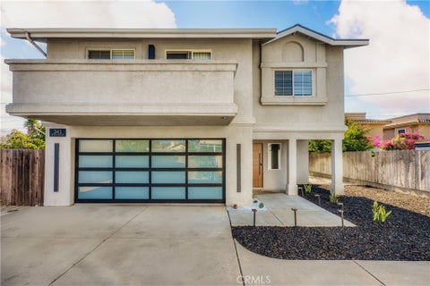 Photo of 341 N 4th St, Grover Beach, CA 93433 (MLS # MC26060066)
