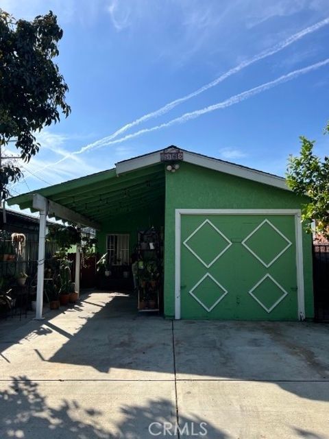 Photo of 2160 E 105th St, Los Angeles, CA 90002 (MLS # DW26046744)