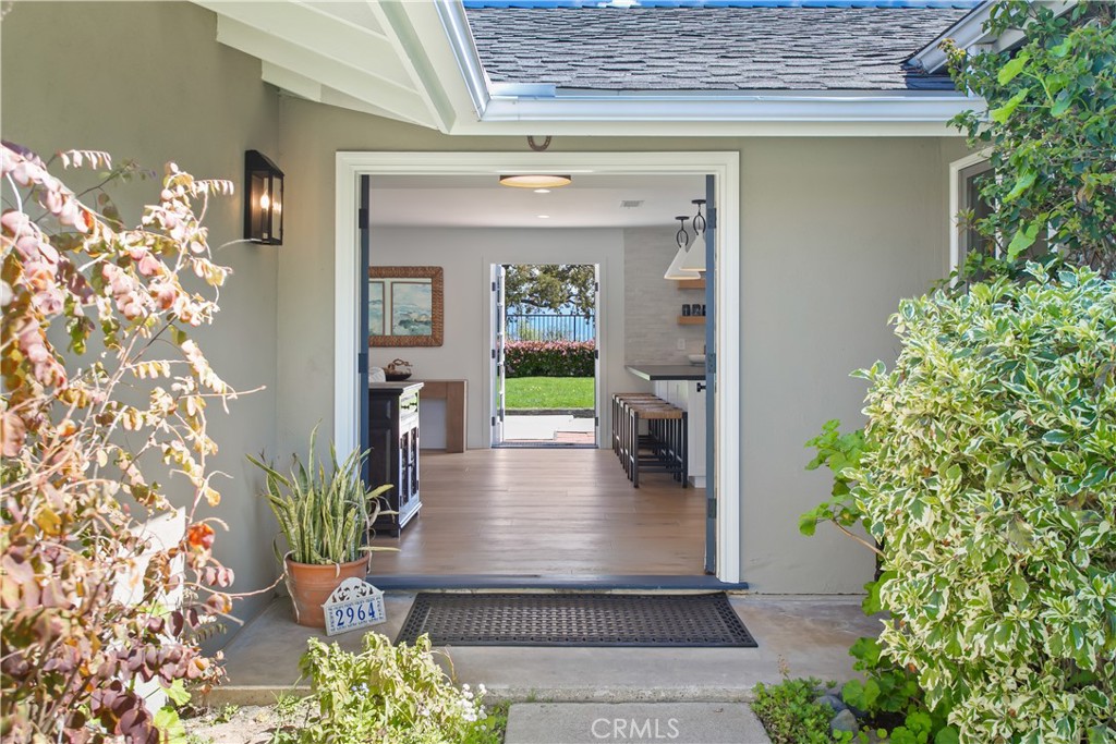 2964 Mountain View Drive