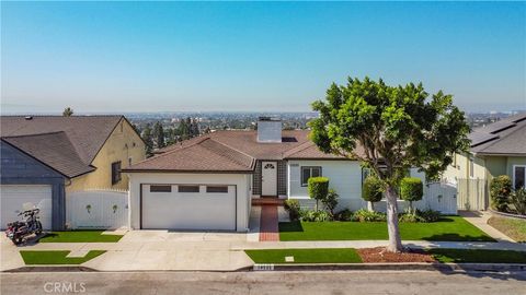 10225 S 7th Avenue Inglewood CA 90303
