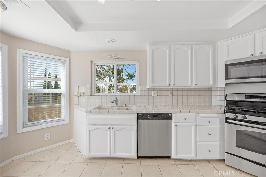 22845 Orchid Creek
