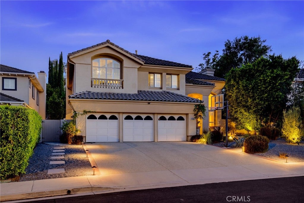 22312 Delia Court, Calabasas CA 91302
