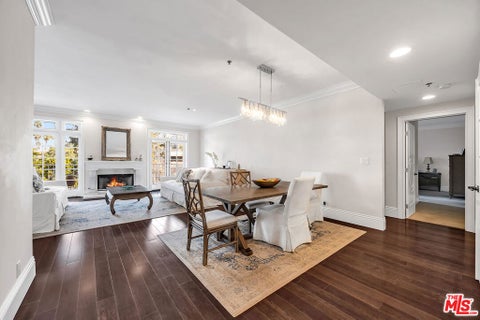 Tiny photo for 1040 4TH Street #204, Santa Monica, CA 90403 (MLS # 26987103)