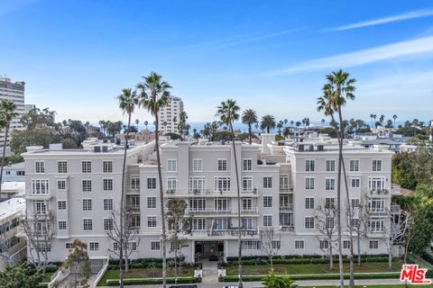 Photo of 1040 4TH Street #204, Santa Monica, CA 90403 (MLS # 26987103)