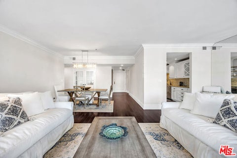 Tiny photo for 1040 4TH Street #204, Santa Monica, CA 90403 (MLS # 26987103)