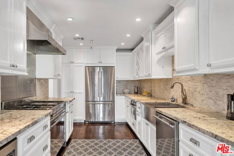 Tiny photo for 1040 4TH Street #204, Santa Monica, CA 90403 (MLS # 26987103)