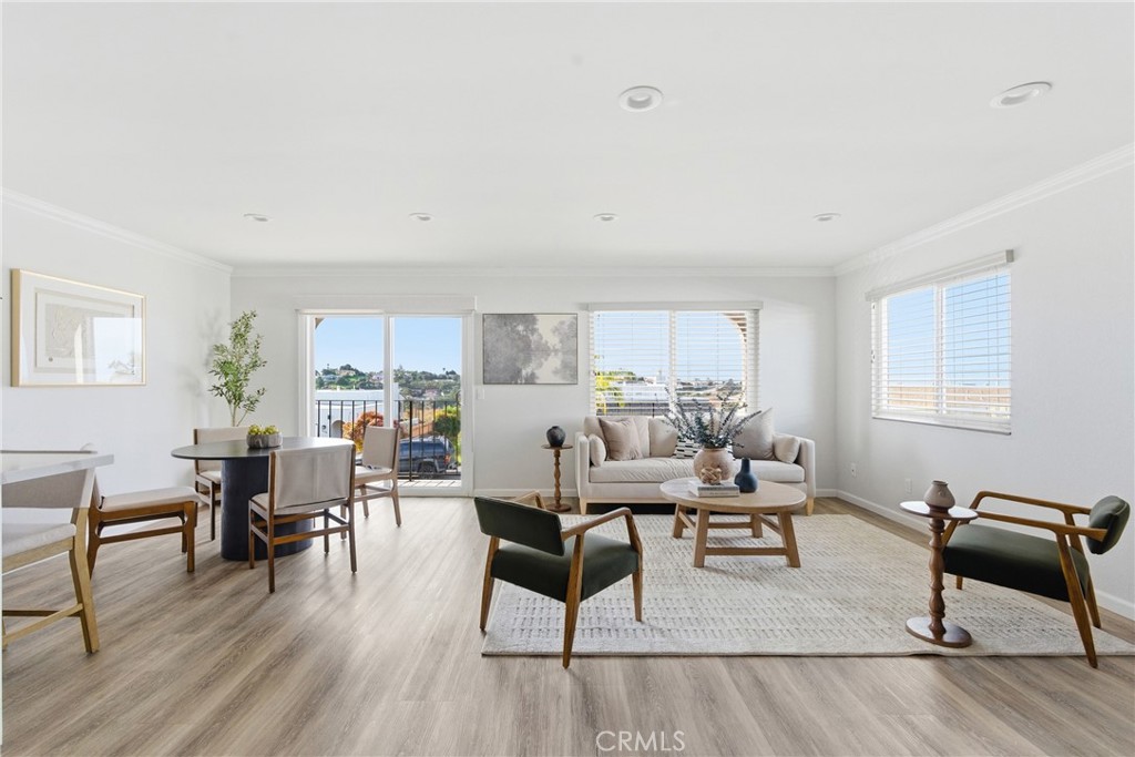 645 Vista Pacifica Circle