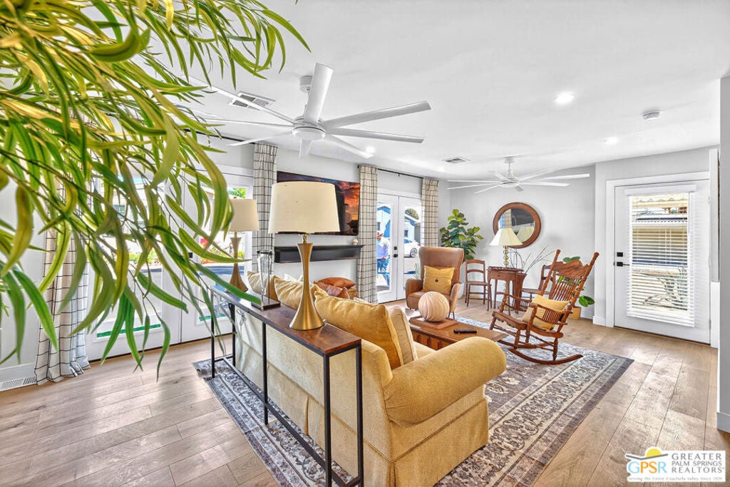 279 Saguaro Drive