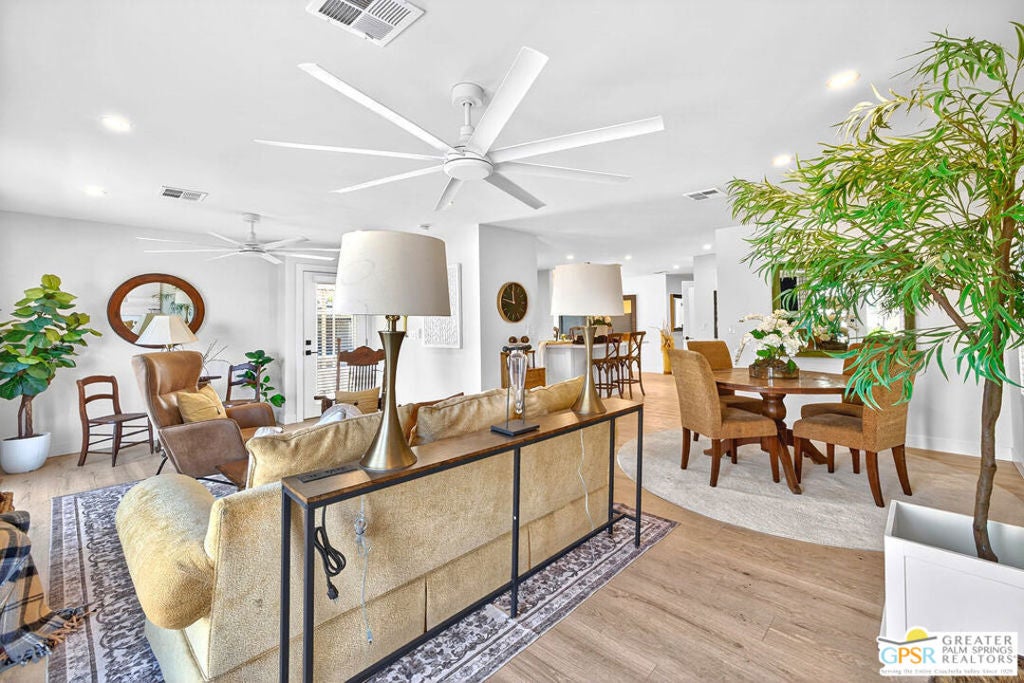 279 Saguaro Drive