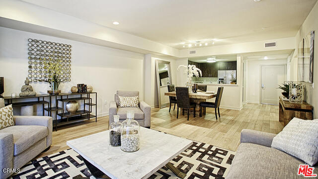 436 S Virgil Avenue 408