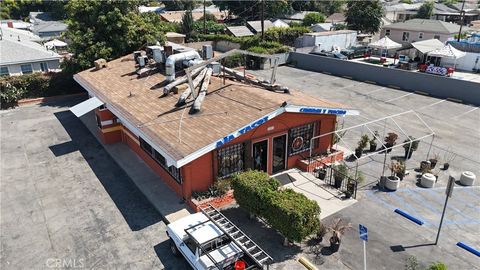 2201 E Alondra Compton CA 90221