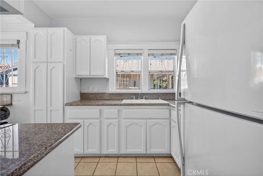 Alamitos Beach (AB) - Residential Income