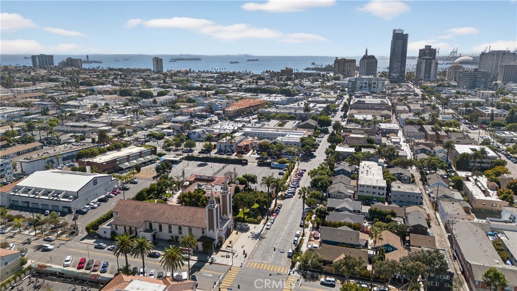 Alamitos Beach (AB) - Residential Income