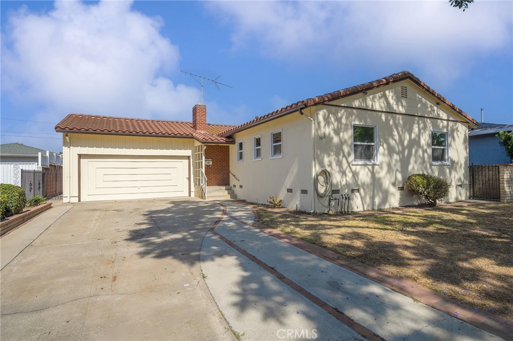 1610 N Linwood