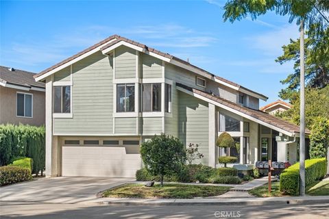 27 Alameda Irvine CA 92620