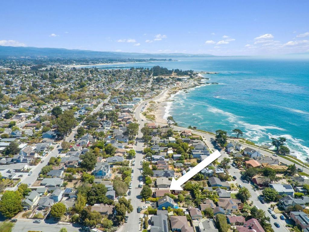 241 Sunset Avenue