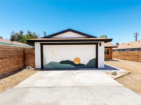 Photo of 62044 Valley View Cir, Joshua Tree, CA 92252 (MLS # CV26119013)