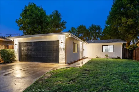 17227 Minnehaha Street, Granada Hills, CA 91344 - MLS#: SR25258928