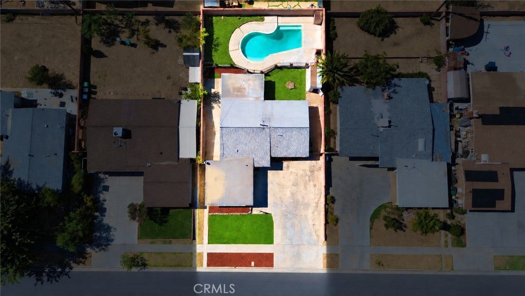 44015 3rd E
