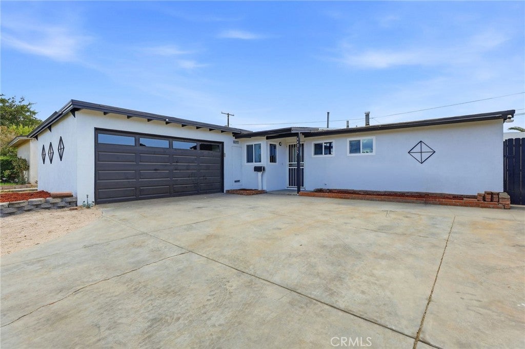 44015 3rd E