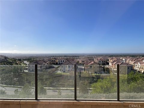 102 Eversedge Irvine CA 92618