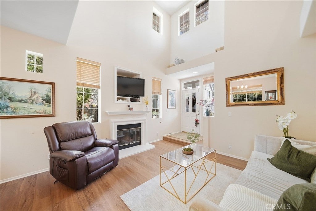 27123 Saddlepeak Trail