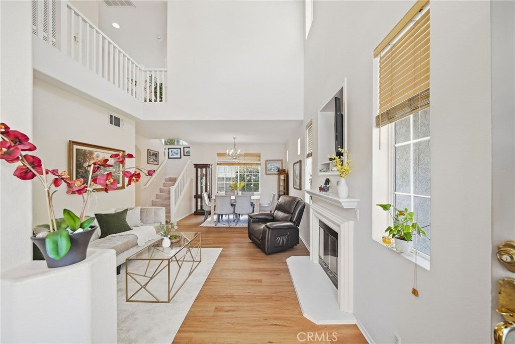 27123 Saddlepeak Trail