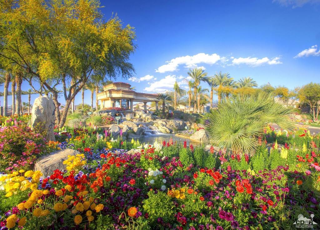 Heritage Palms CC - Residential