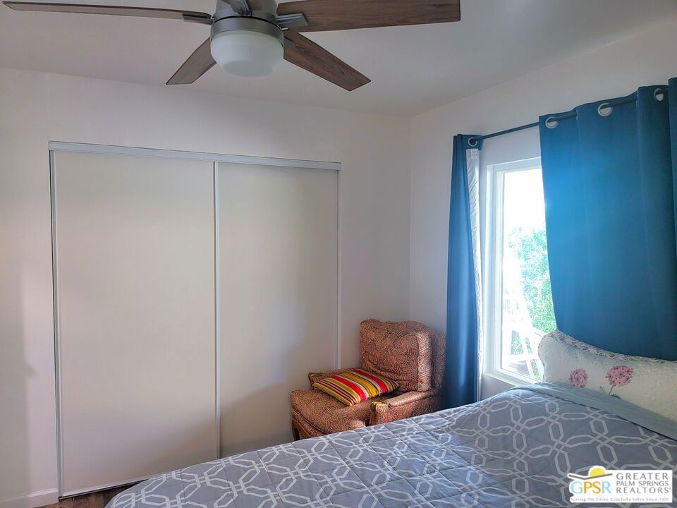 Desert Crest Country Club - Manufactured In Park