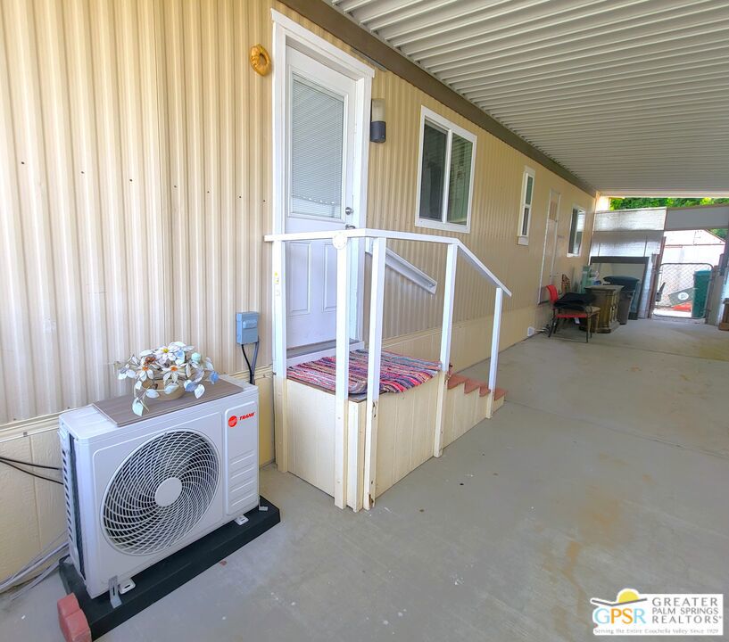 Desert Crest Country Club - Manufactured In Park