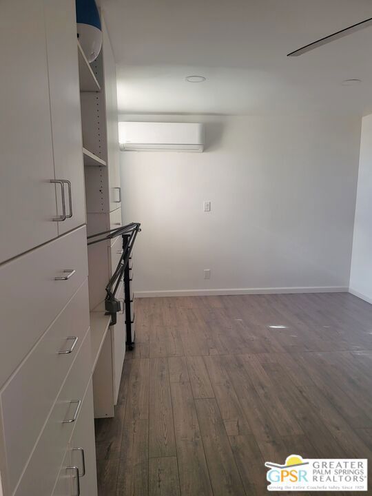 Desert Crest Country Club - Manufactured In Park