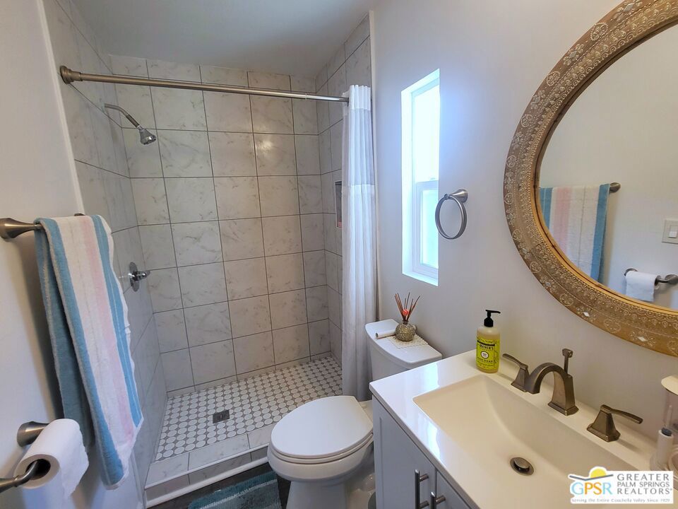 Desert Crest Country Club - Manufactured In Park