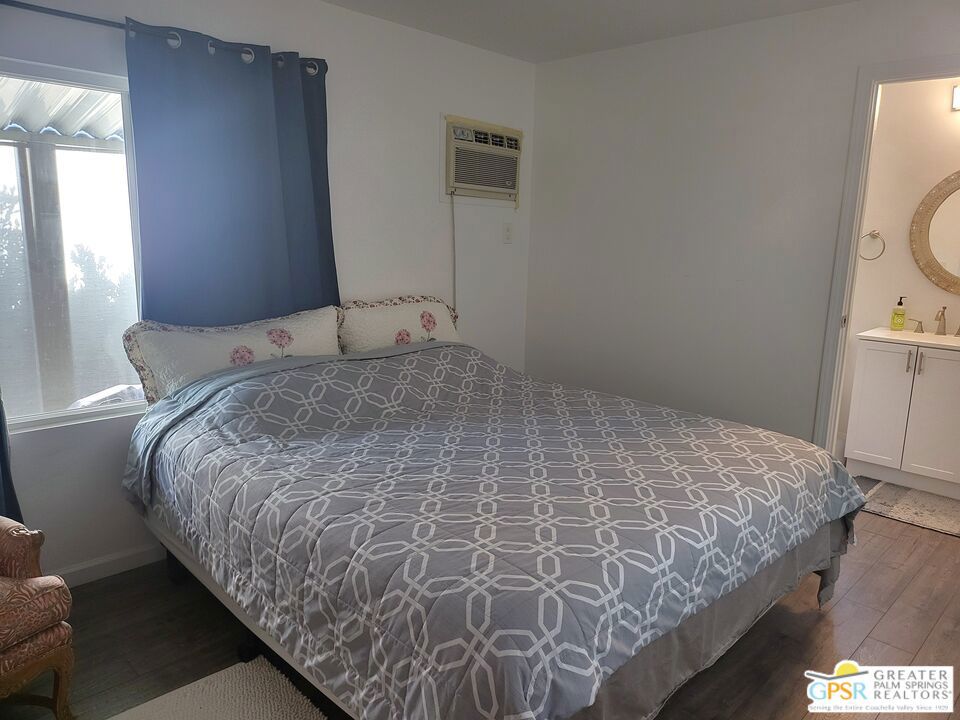 Desert Crest Country Club - Manufactured In Park