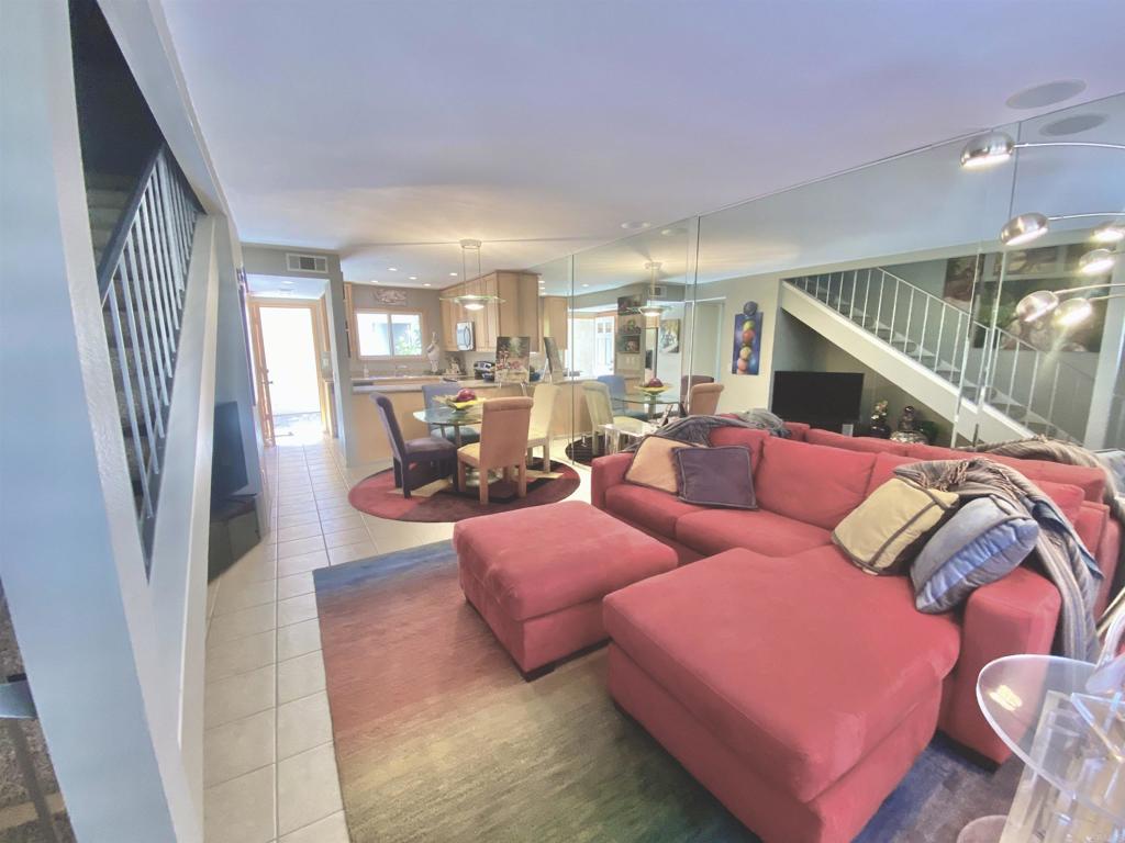 34354 Laura Way