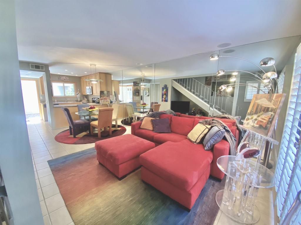34354 Laura Way