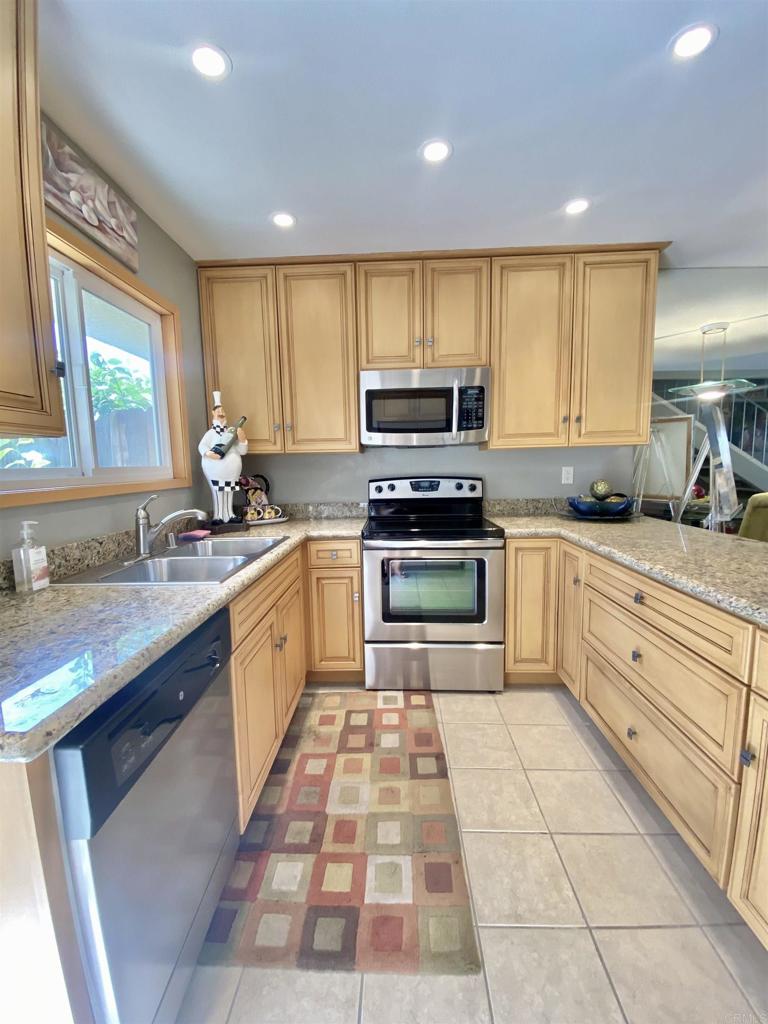 Rancho Mirage Resort (32172) - Residential