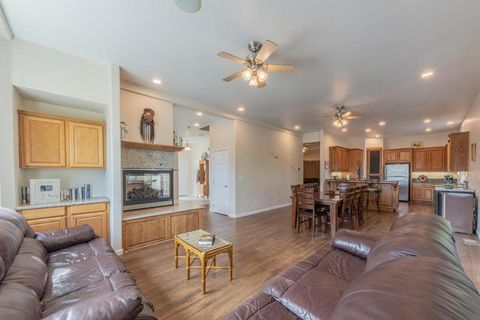 Tiny photo for 2188 Ridge Rider Road, Bradley, CA 93426 (MLS # ML82042974)