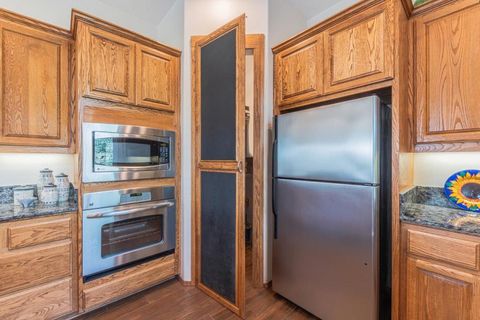 Tiny photo for 2188 Ridge Rider Road, Bradley, CA 93426 (MLS # ML82042974)