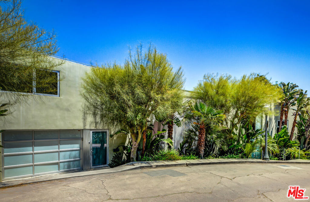 Properties 4 3813 Ronda Vista Place